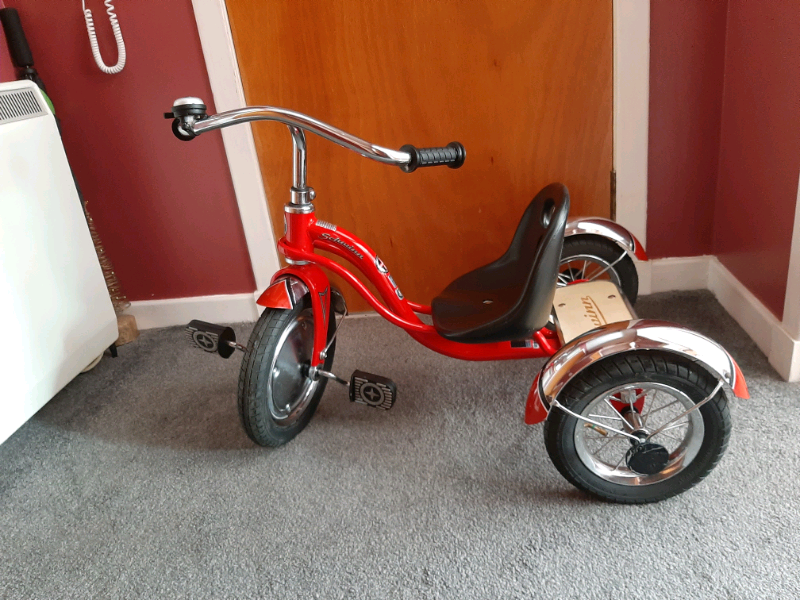 schwinn roadster tricycle seat